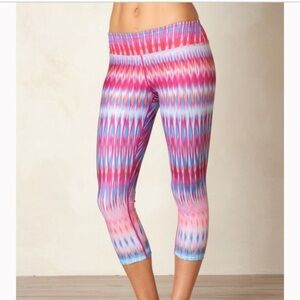 Prana Roxanne Capri colorful yoga Leggings.